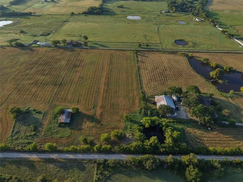 Land with Utilities in Rice,TX