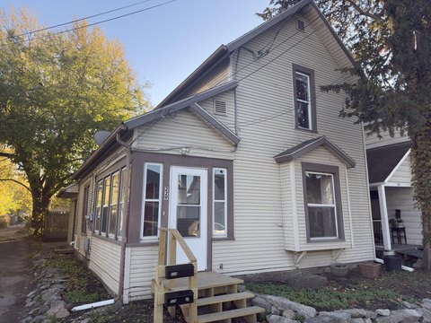 Marion, OH Duplex For Sale