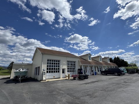 Versatile Flex Property Near I-81