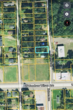 Residential Land in Jackson, MS
