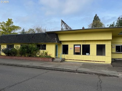 Commercial Space in Sellwood, Portland