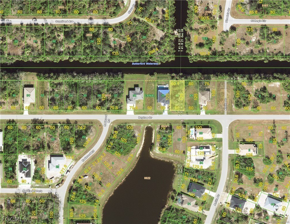 Waterfront Lot in Quiet Area