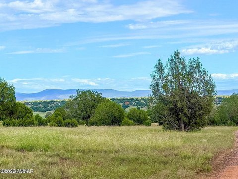 Land, Ash Fork, AZ