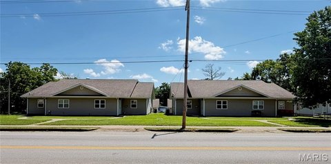 Four-Duplex Property with Common Entrance