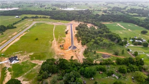 Land, Caldwell, TX