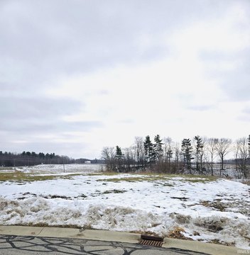 Residential Land in Columbia City