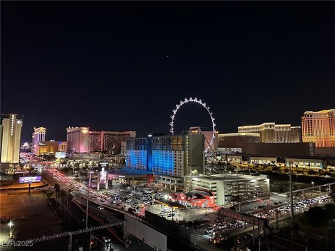 Las Vegas High-Rise with Views