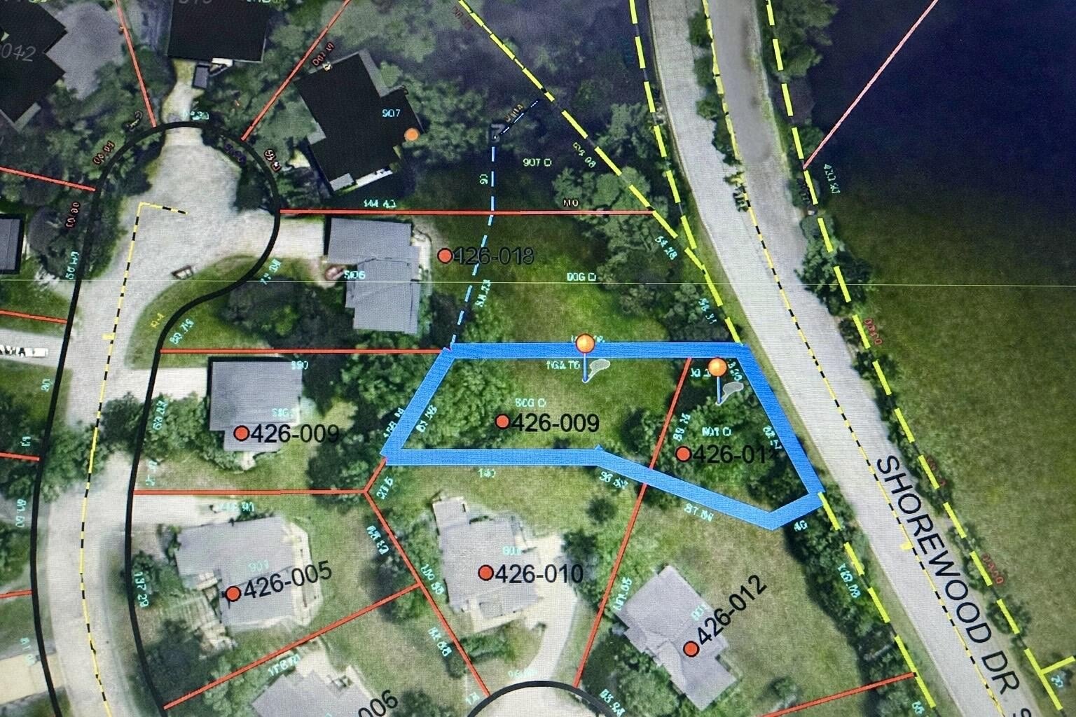 Residential Land in Shorewood Forest