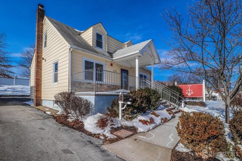 Woodbridge Office Building For Sale