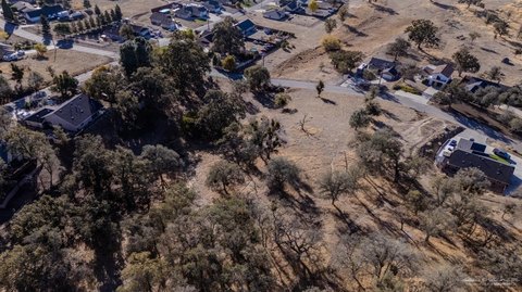 Land, Tehachapi, CA