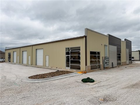 New Office/Flex Space Available