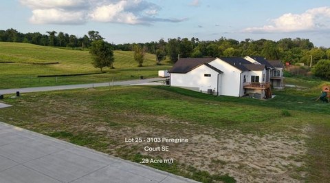 Land/Lot/Farm, Cedar Rapids, IA
