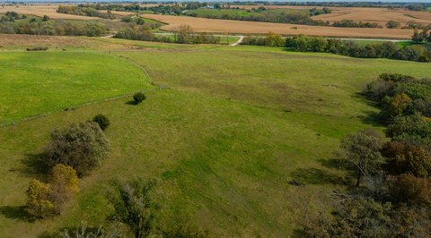 Land, Earlham, IA