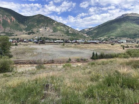 Land in Silverton, Colorado