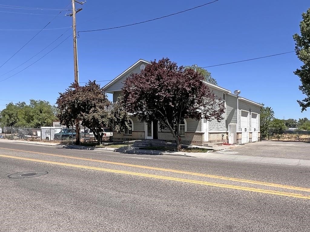 Blackfoot Apartment Building Opportunity