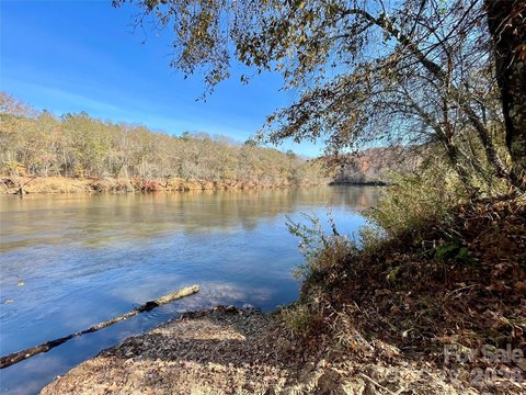 Riverfront Homesite in Gated Community