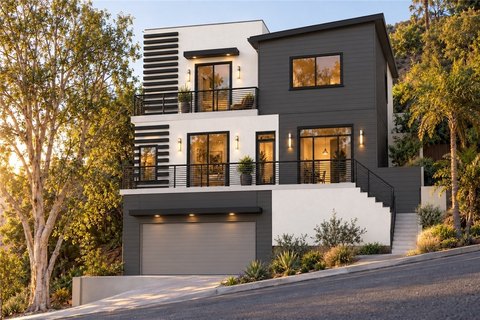Land, Los Angeles, CA