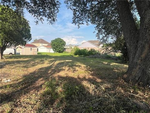 LAND - New Orleans, LA