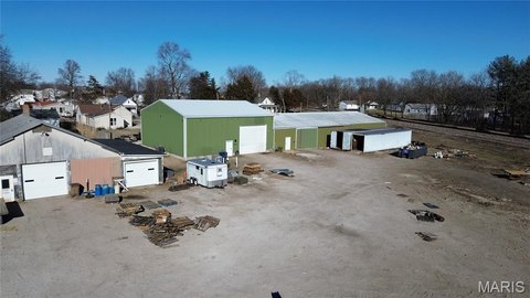 Versatile Commercial Buildings in Mount Olive