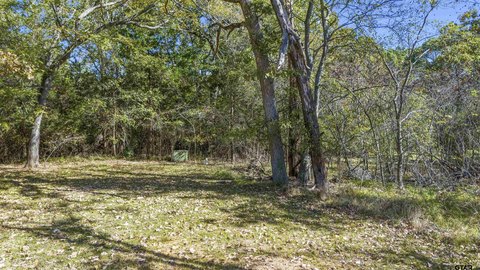 Residential Lot in Quiet Cul-de-Sac