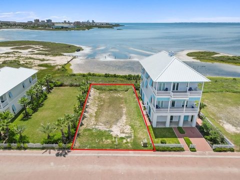 Residential Lots in Gated Community