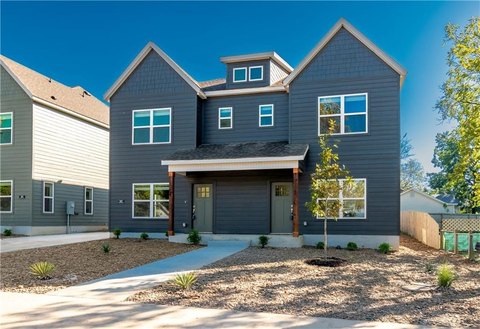 Fayetteville Duplex: Investment Opportunity