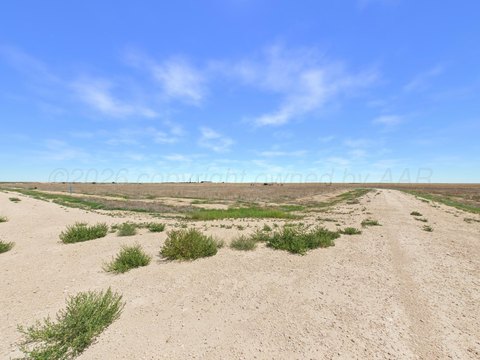 Land -40, Dumas, TX