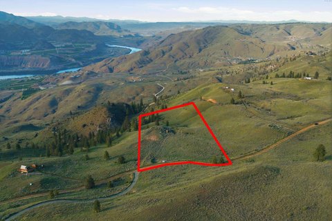 Recreational Land with Airbnb Potential
