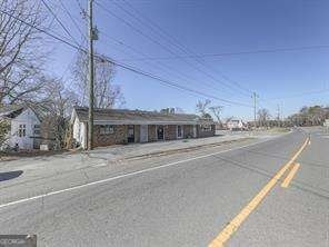 Income-Producing Commercial Property in Canton