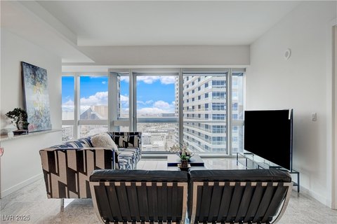 Luxury High Rise Condo