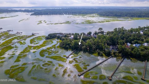 Land with Dock in Beaufort