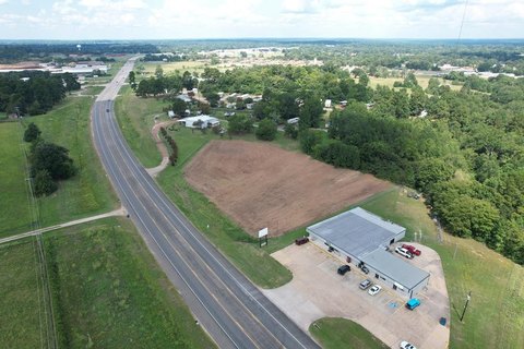 Prime Commercial Land in Crockett