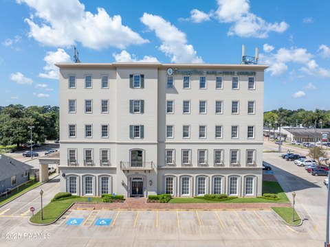 Downtown Lafayette Office Suite