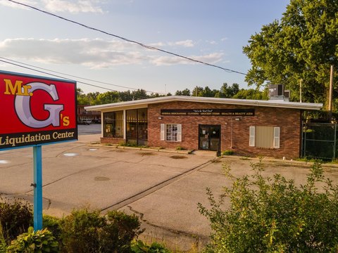 Retail Building with Loading Dock