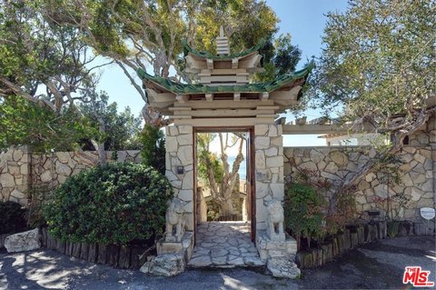 Malibu Beachfront Lot Opportunity