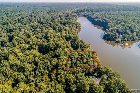 Waterfront Lot in Founders Mill