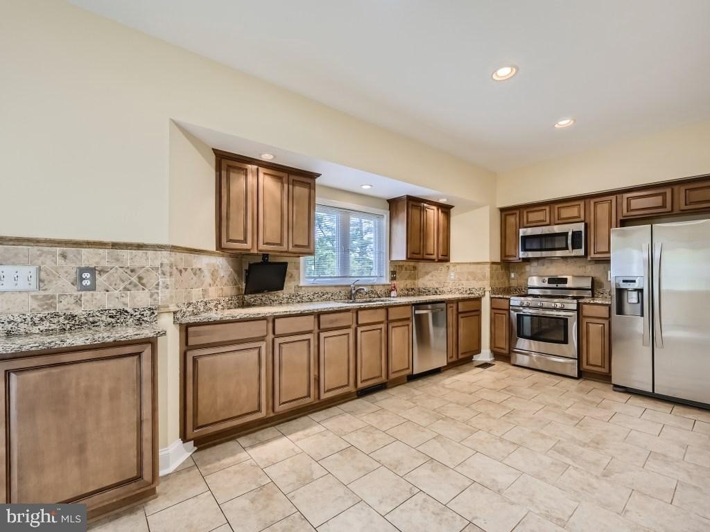 Mixed-Use Rental in Parkville, MD