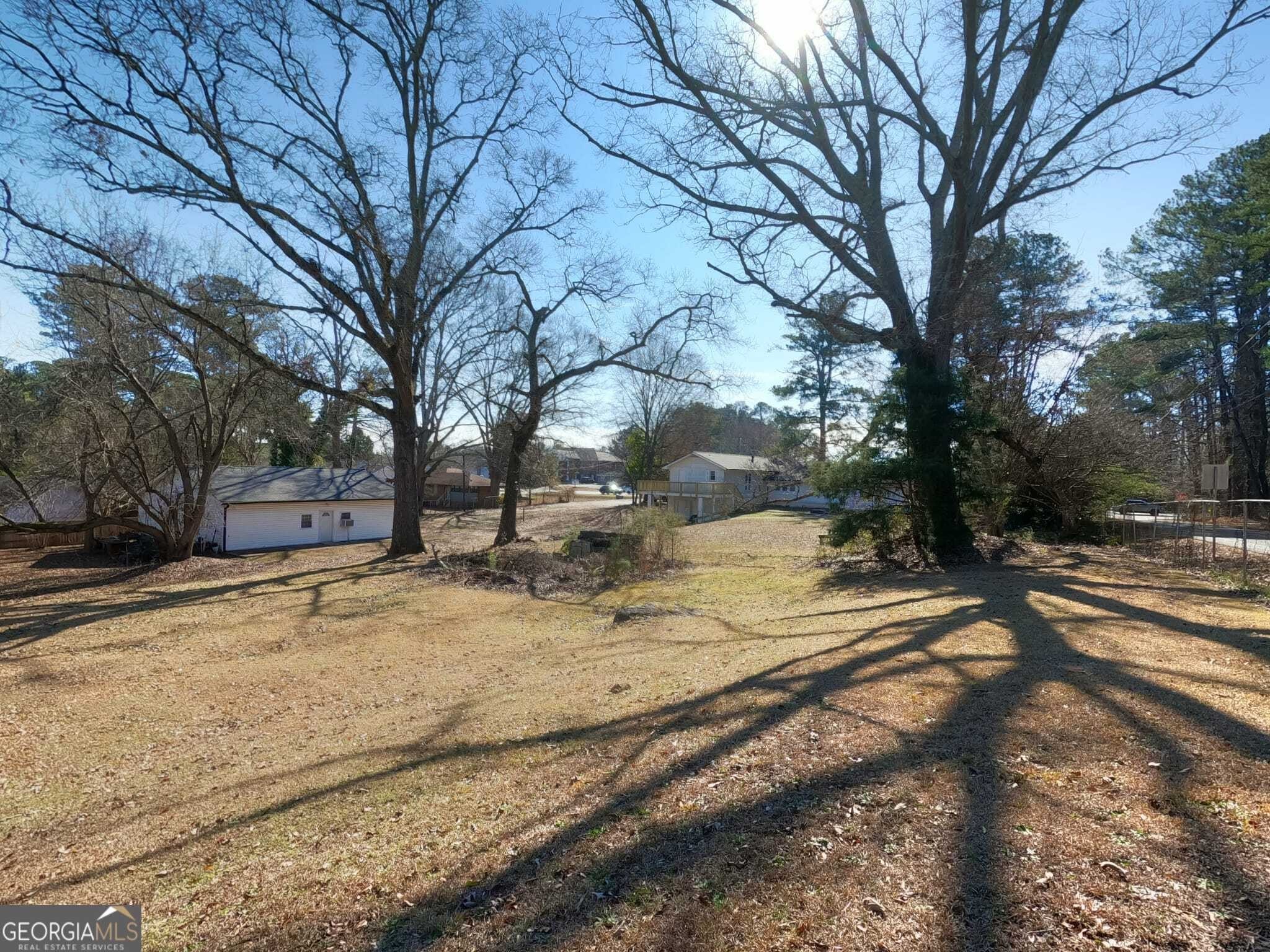 Versatile Property on Highway 138