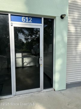 Cocoa Commercial/Light Industrial Space