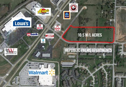 Prime Commercial Lot in Republic