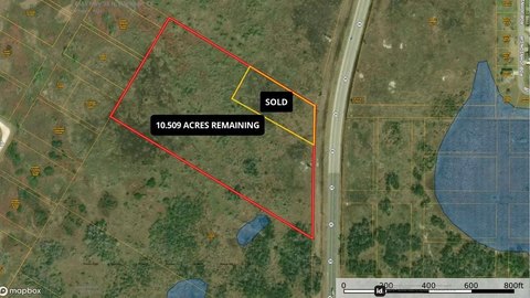 Rockport Acreage on Highway 35