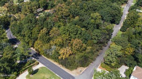 Land, Macon, GA
