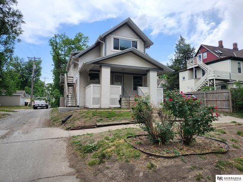 Remodeled Duplex with Off-Street Parking