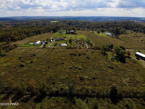 Residential Land in Beach Lake