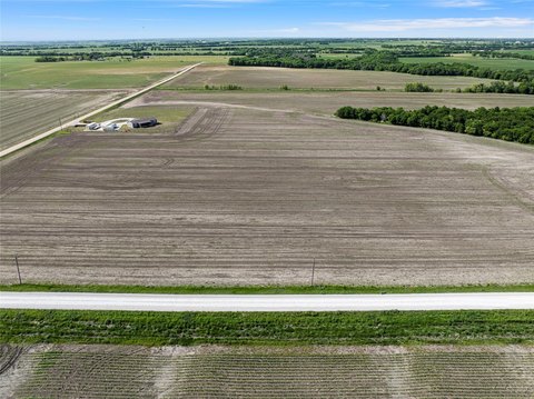 2+ Acre Homesite in West, TX