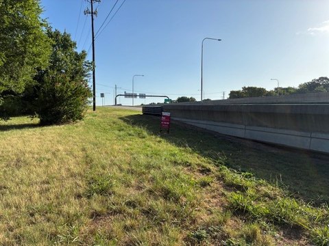 Land on President George Bush Turnpike
