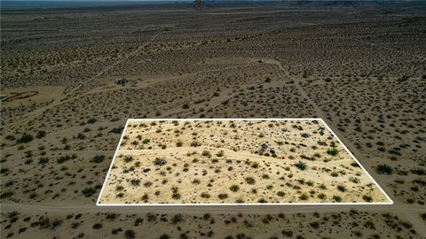 Land in Yucca, Arizona