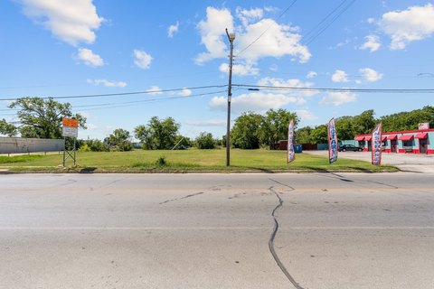 Adjacent Vacant Lots Investment Package
