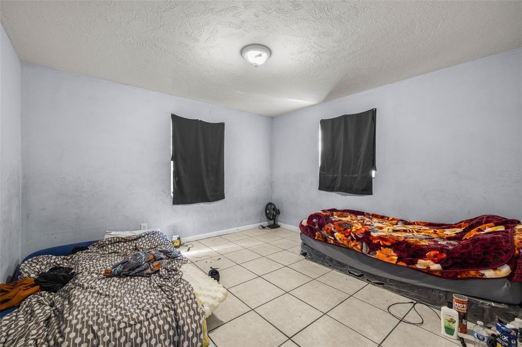 Picture 25