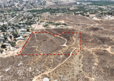 Riverside Land with Prime Views